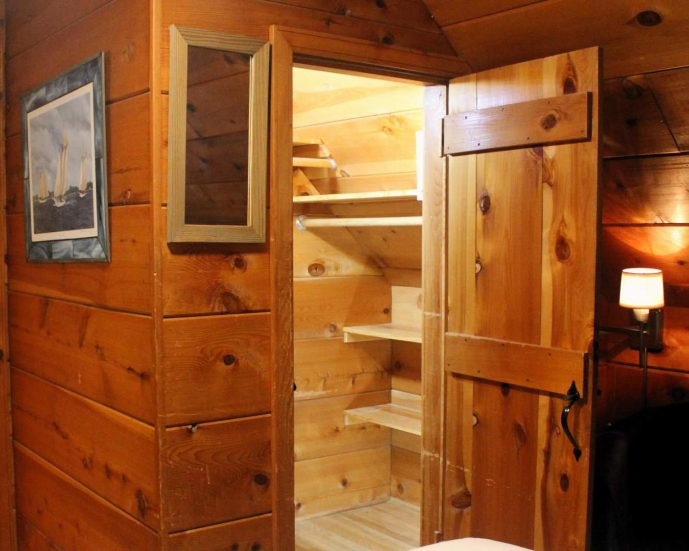 Elliott House Boutique Inn Шейвър Лейк Екстериор снимка